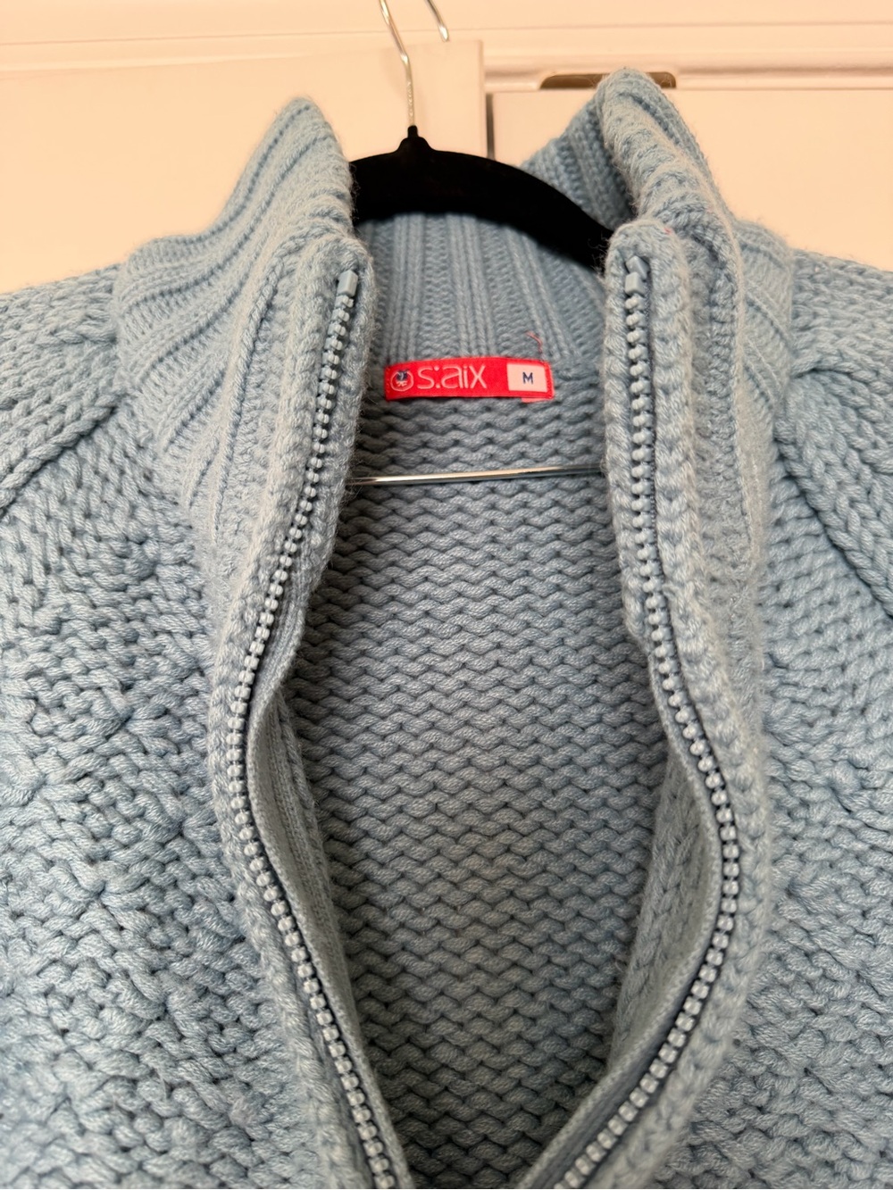Women's Light Blue Zip-Front Knit Cardigan Sweater - Picture 3 of 6